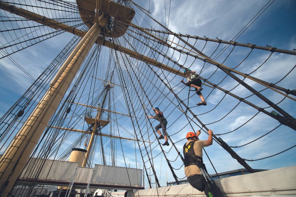 Klättring på fregatten Jylland